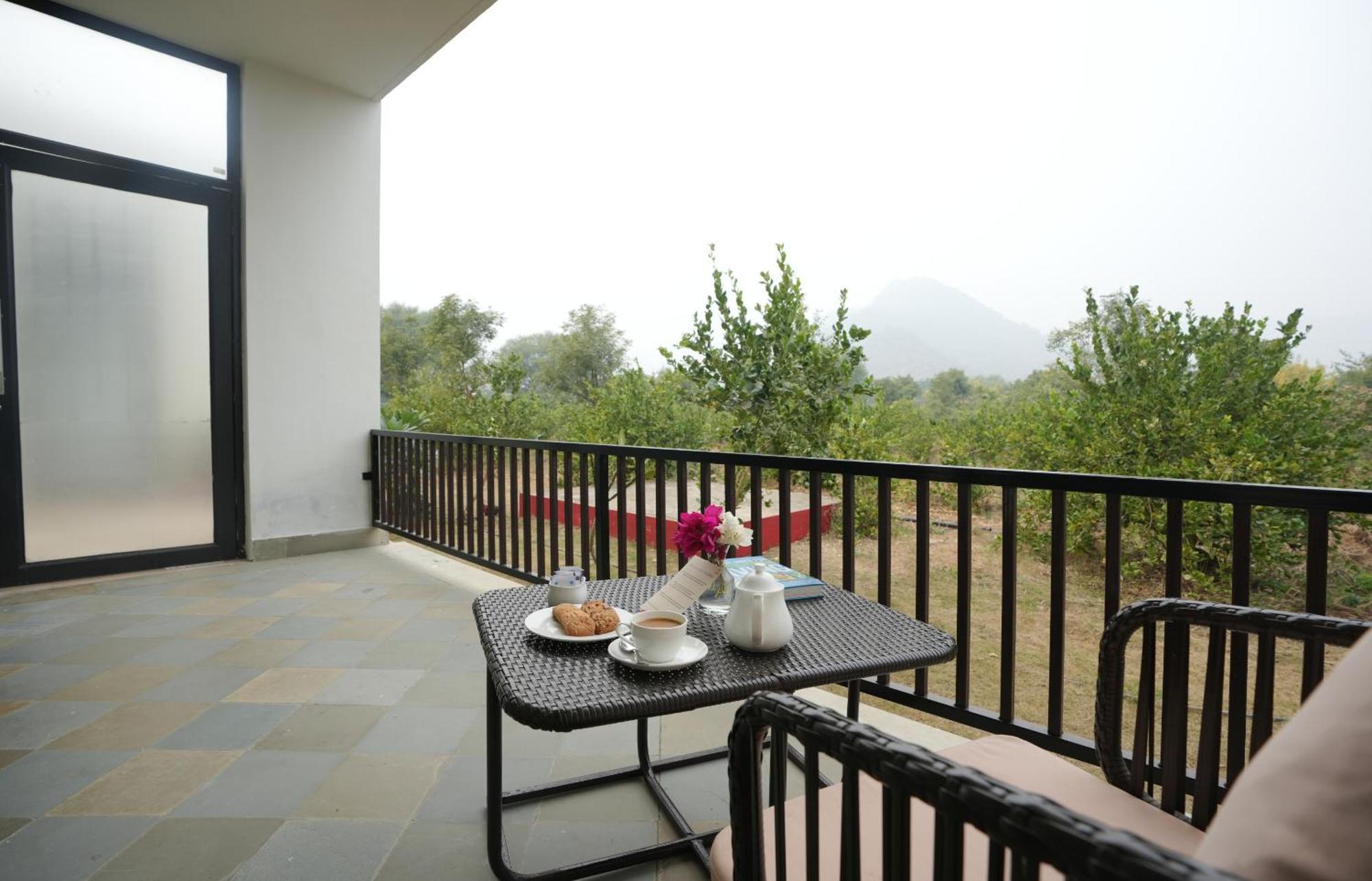 Guldaar Sariska - A Luxury Forest Resort Tehla 外观 照片
